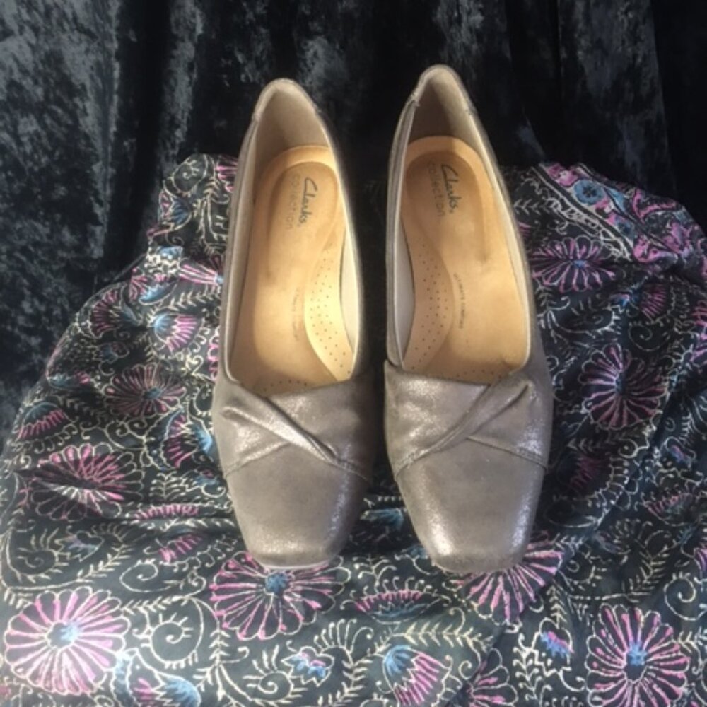 Clarks Bronze Flats with Details  9.5